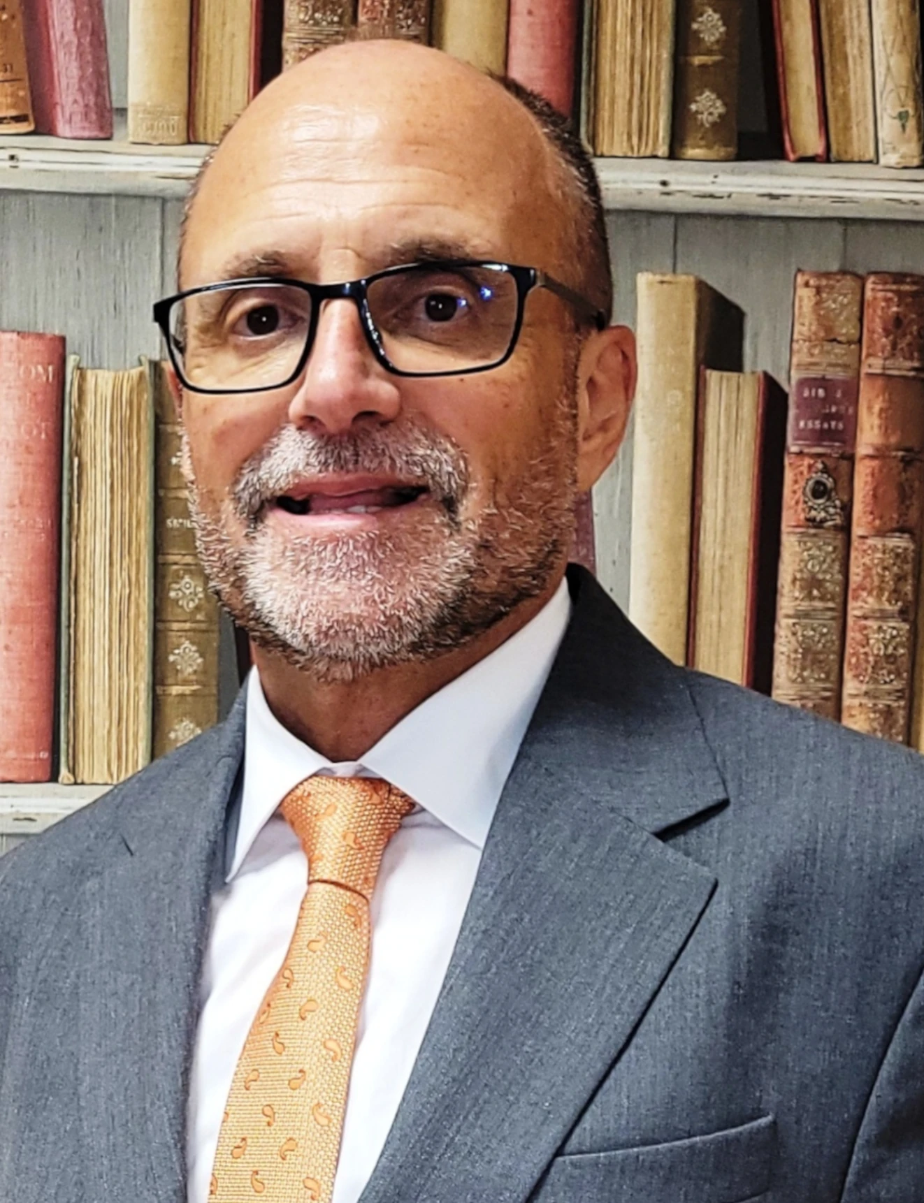 Dr. Helder Fráguas
